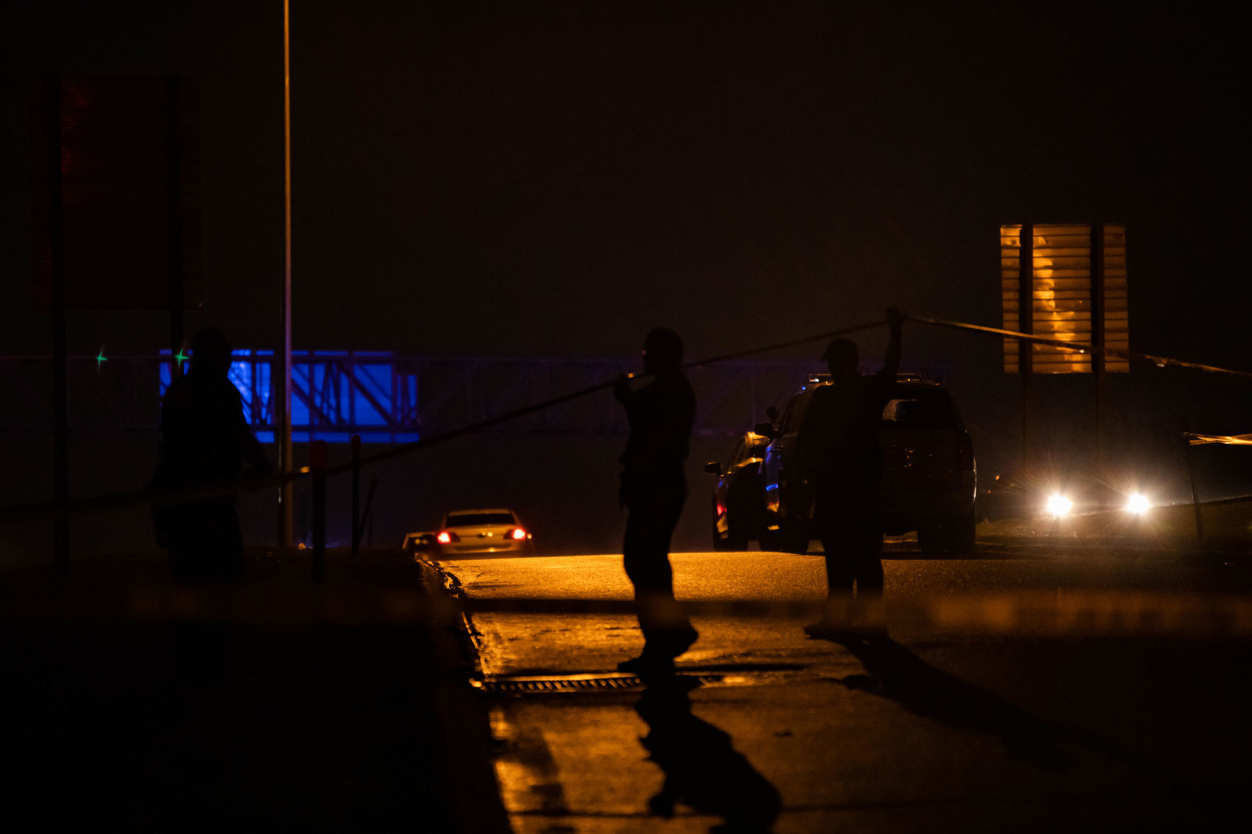 Officer shot in Webster Groves on Interstate 44 at the Elm Avenue exit